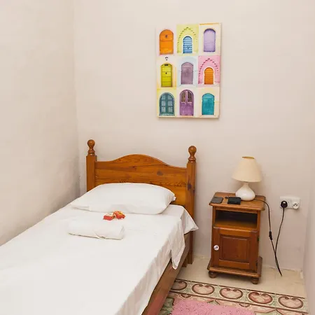 Hnejja By House Of Montrose 斯利马