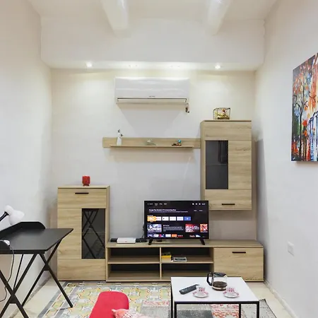 Hnejja By House Of Montrose 度假居 斯利马