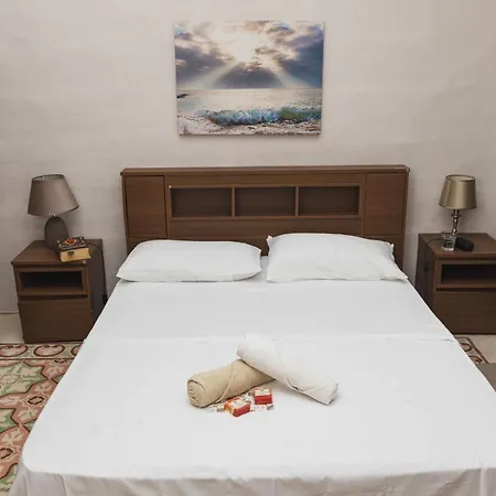 度假居 Hnejja By House Of Montrose 斯利马